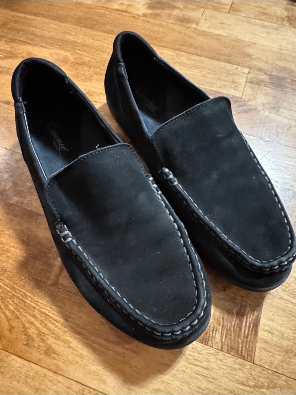 Aetrex Black Suede Slip-On Moccasin Loafers